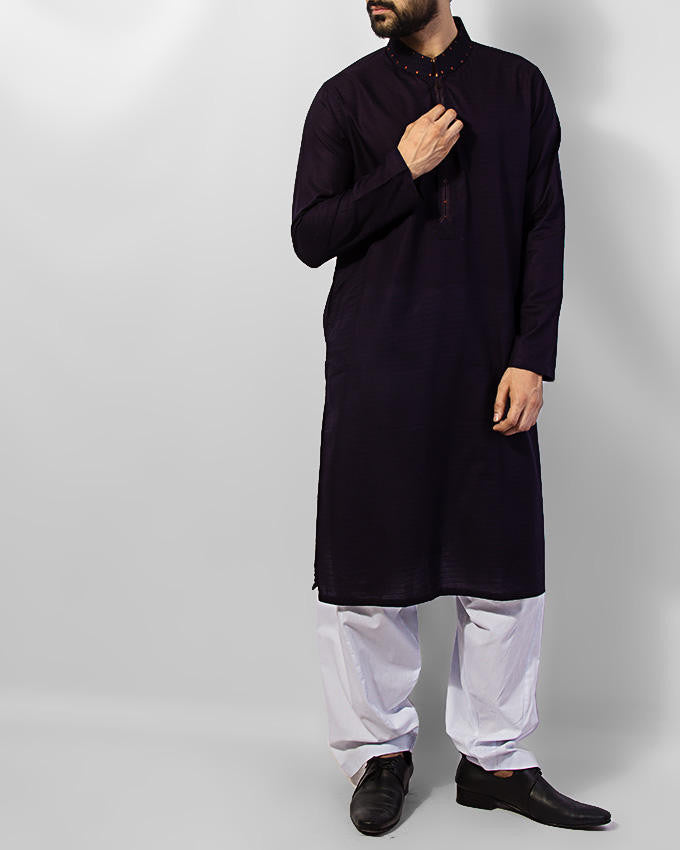 Navy Blue Designer Kurta in 100% textured Cotton with Sleek embroidery Product Code RK-15029